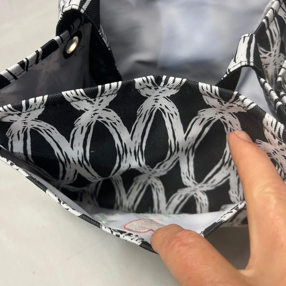 Thirty-One‎ Creative Caddy Tote Black Links I Heart Love 31 Monogrammed Utility